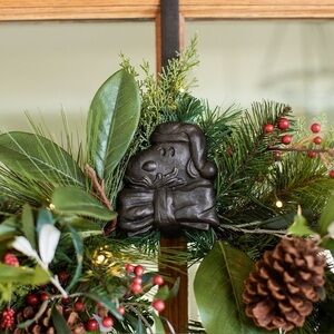 Pottery Barn Peanuts Snoopy Festive Wreath Door Hanger